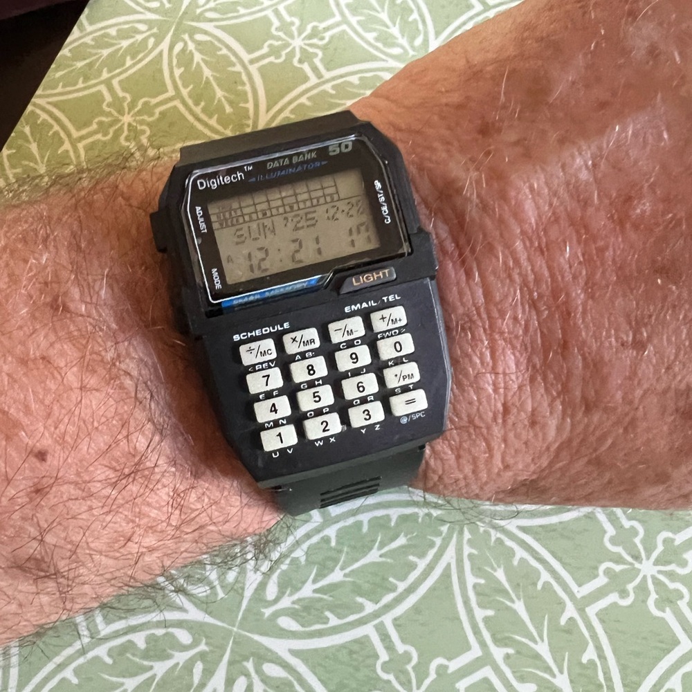 Digitech men’s digital calculator watch with 50 memory databank and calendar